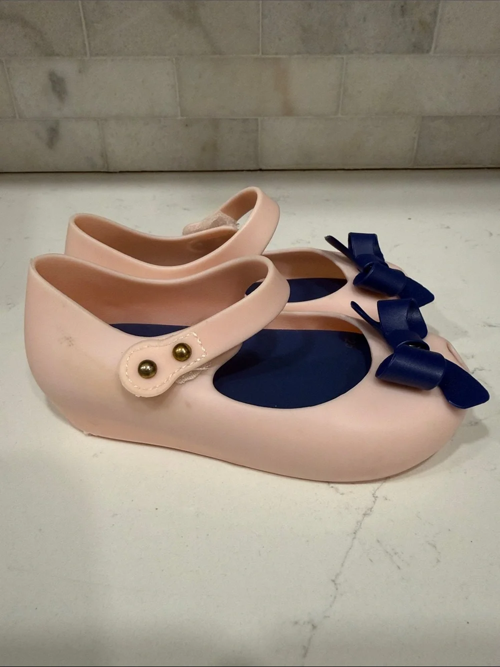 MiniMelissa Girls Pink Jelly Mary Jane Shoes with Navy Bow